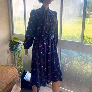 Brenner Floral Polka Dot Hugh Collar Dress